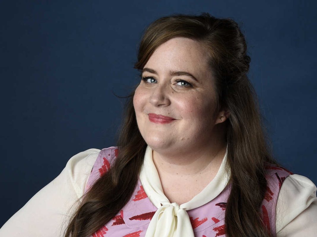 Aidy Bryant Height, Weight, Bio, Age, Body Measurement, Net Worth and ...