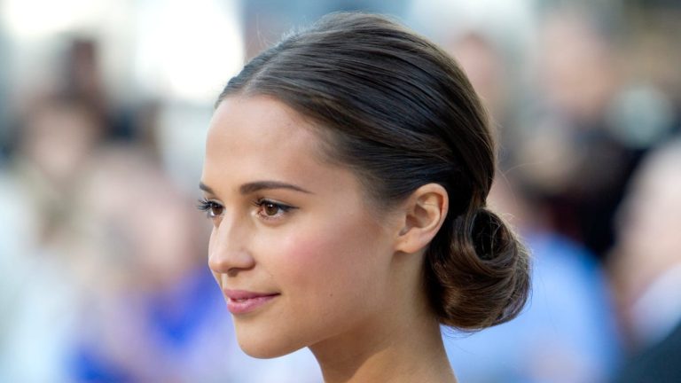 Alicia Vikander